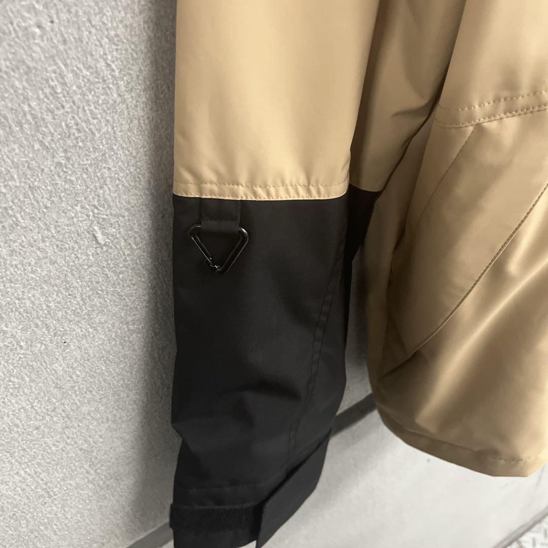 新品　ノースフェイス　マウンテンパーカー　肩ロゴ　ベージュ　ブラック　メンズM