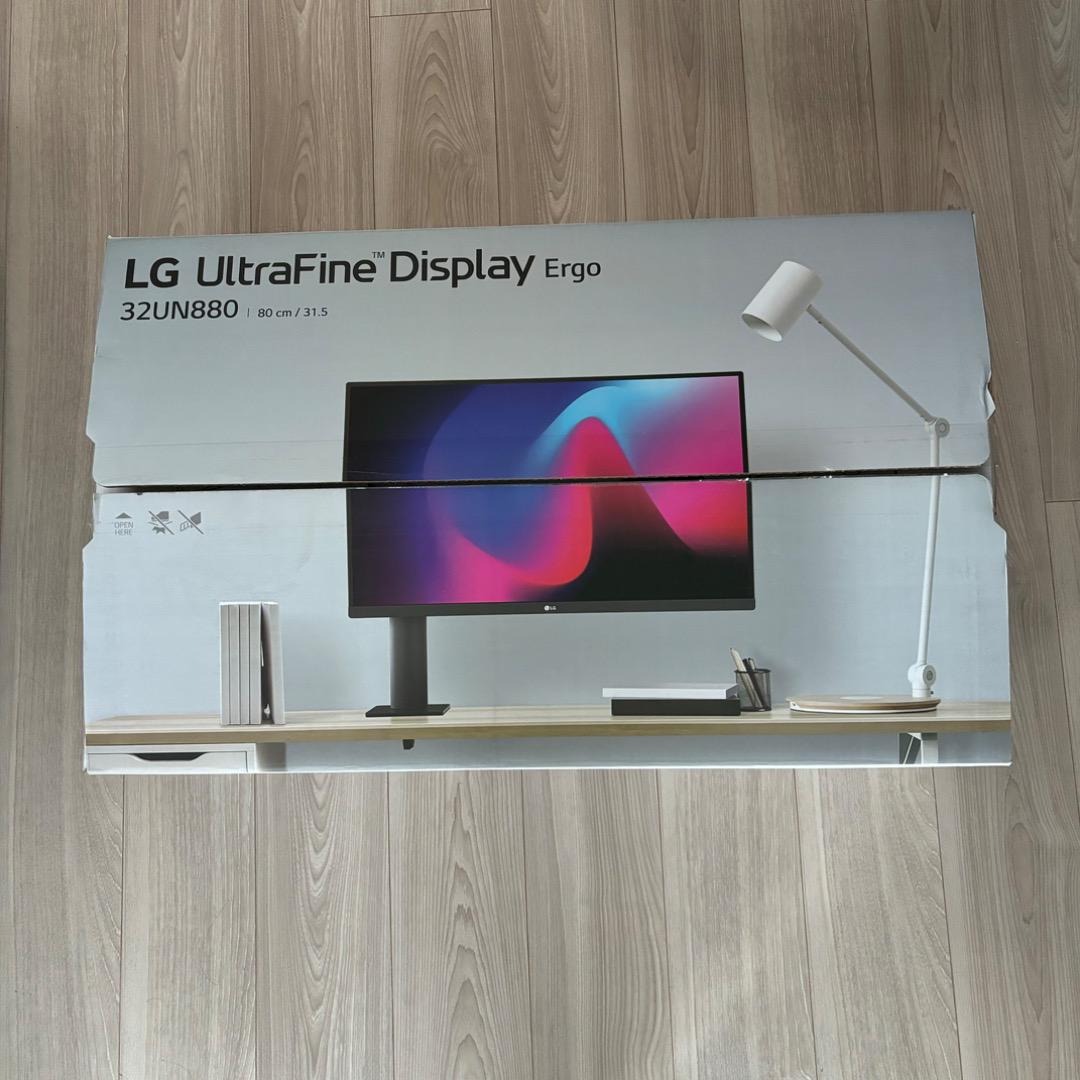LG 31.5インチ4Kモニター 32UN880-B