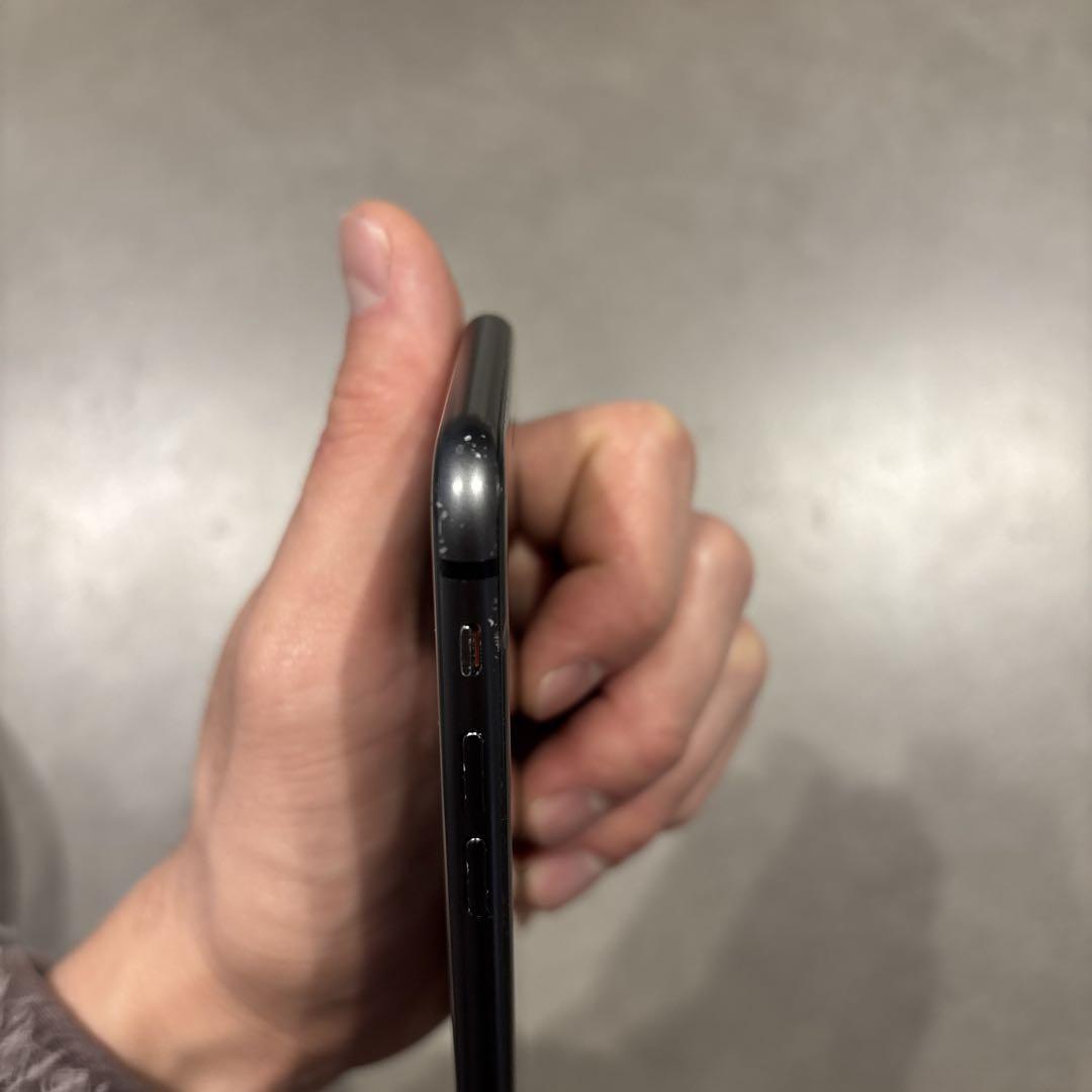超安い品質 64GB 8 iPhone Apple ブラック SIMロックなし 本体 携帯電話本体
