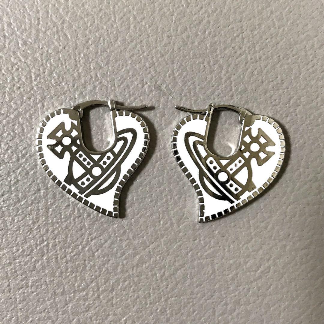ヴィヴィアンウエストウッド ハートロゴピアス