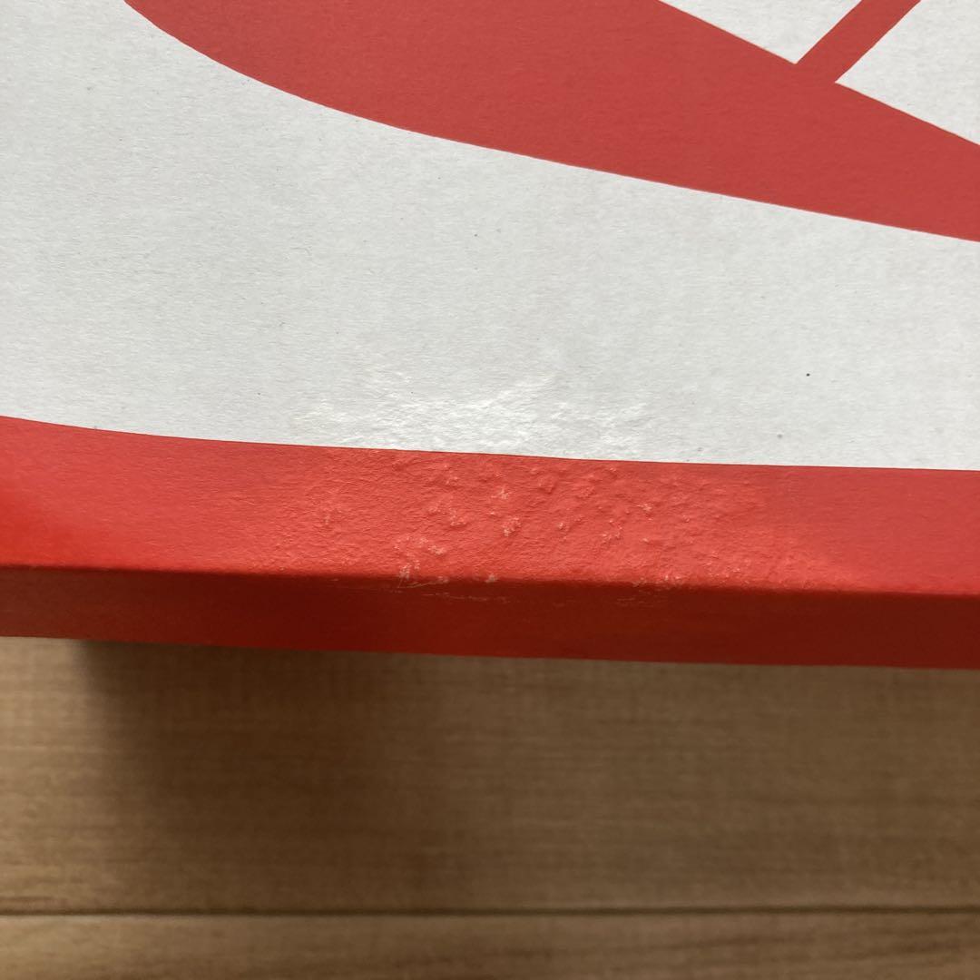W NIKE DUNK LOW SE セイル/チームレッド