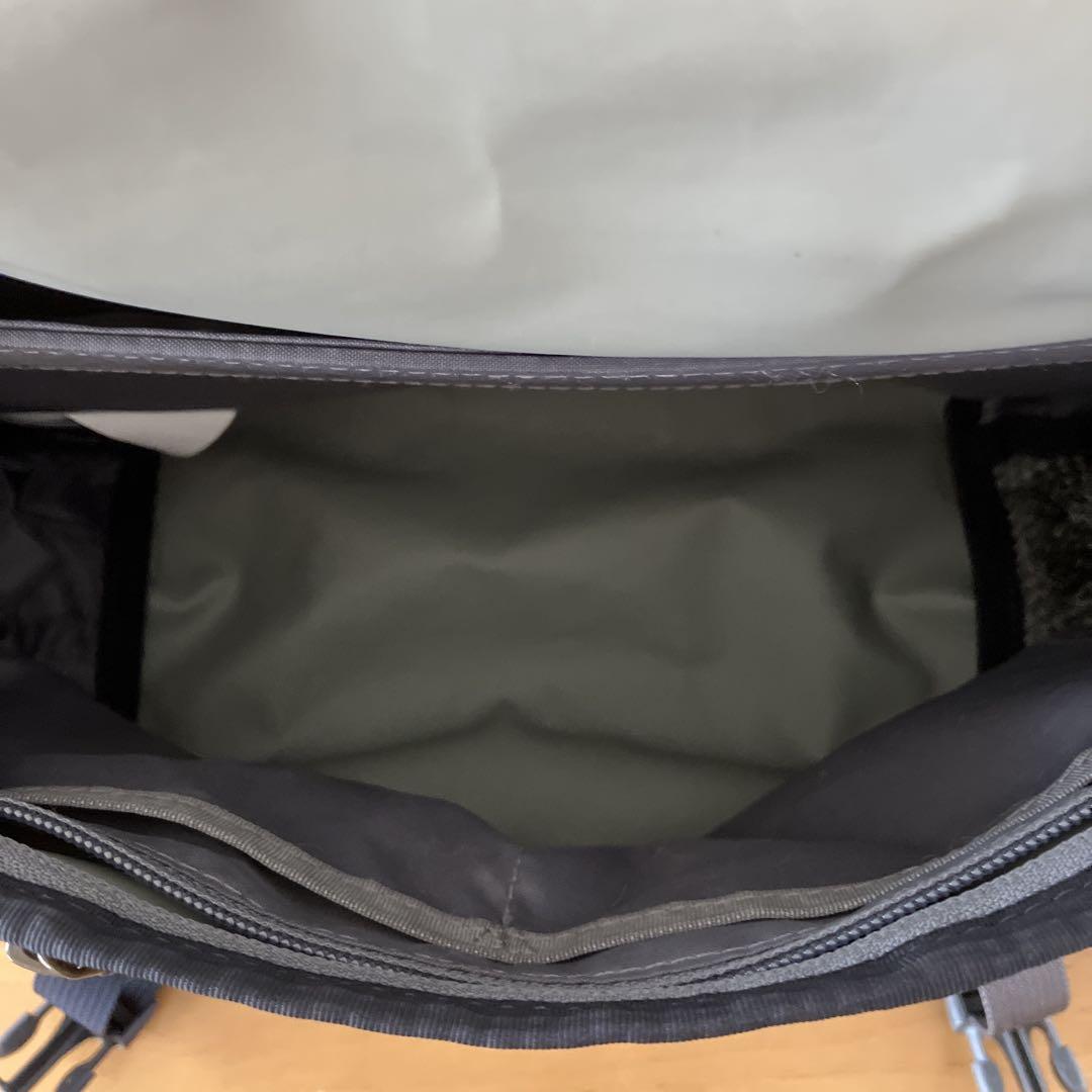 TIMBUK2 メッセンジャーバッグ ネイビー/ブラウン/グレー　サイズXS