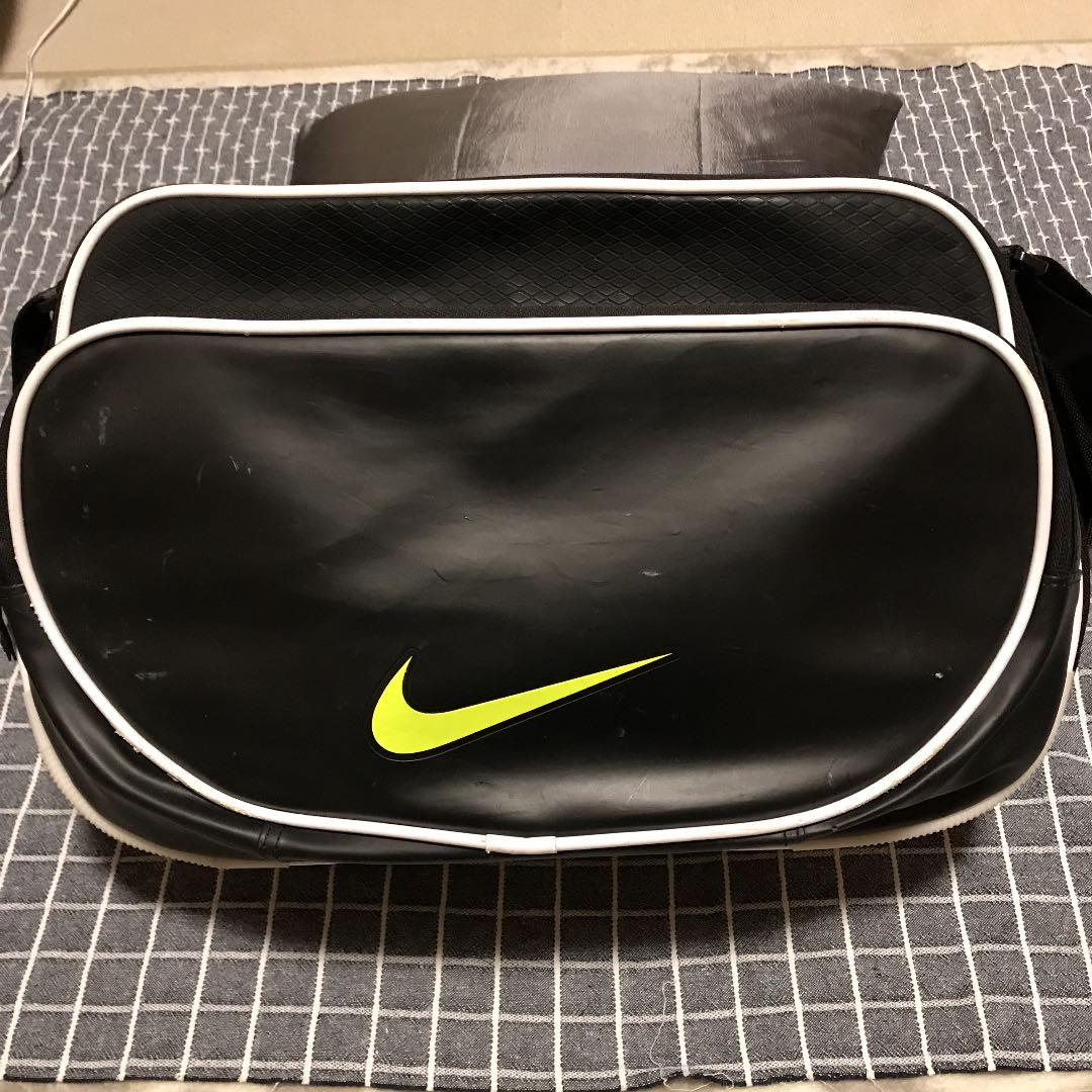 NIKE スポーツ エナメルショルダーバッグ 5☆大好評 NIKE スポーツ エナメルショルダーバッグ 5☆大好評