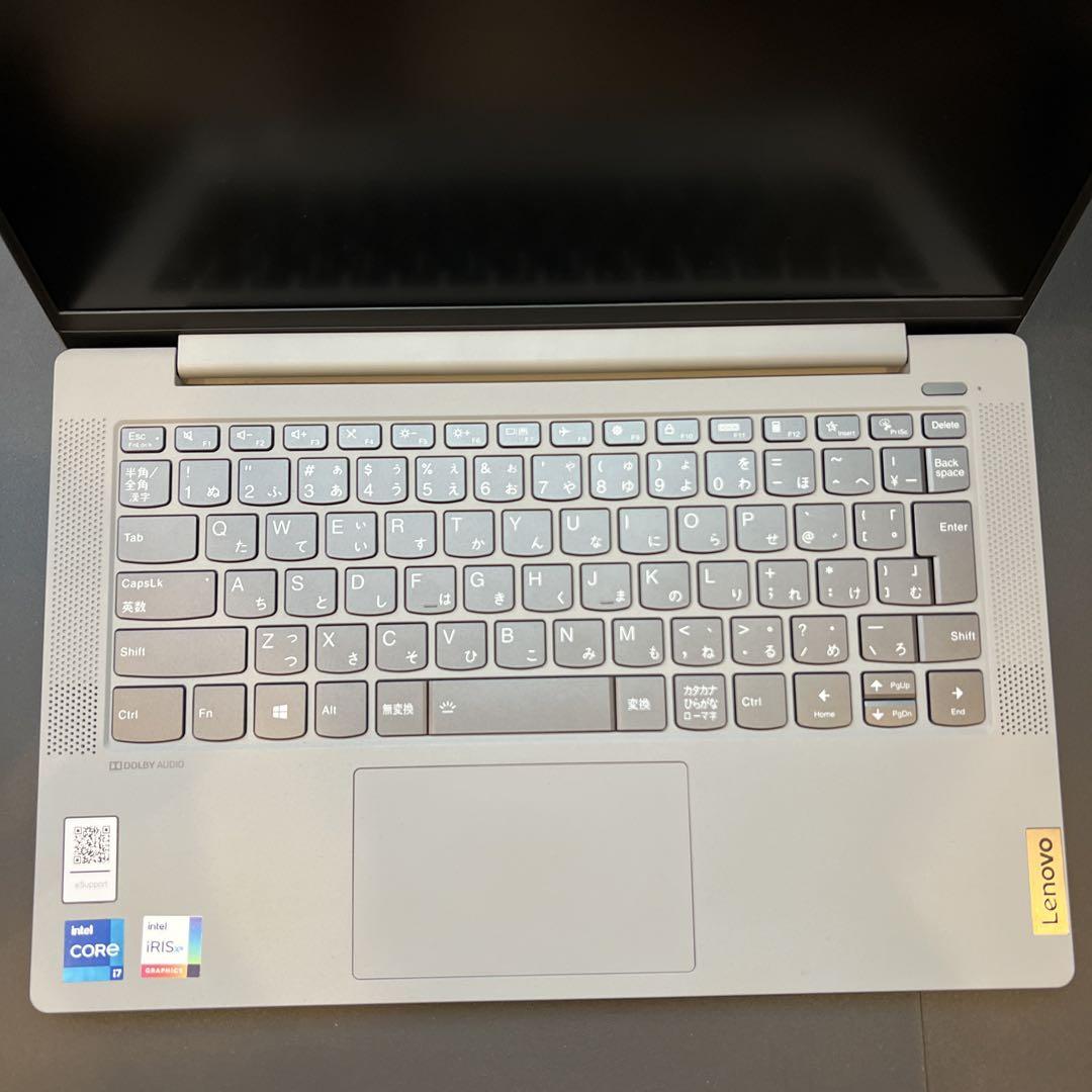 Windowsノート本体 Lenovo IdeaPad Slim 550i i7 (16GB 512GB)