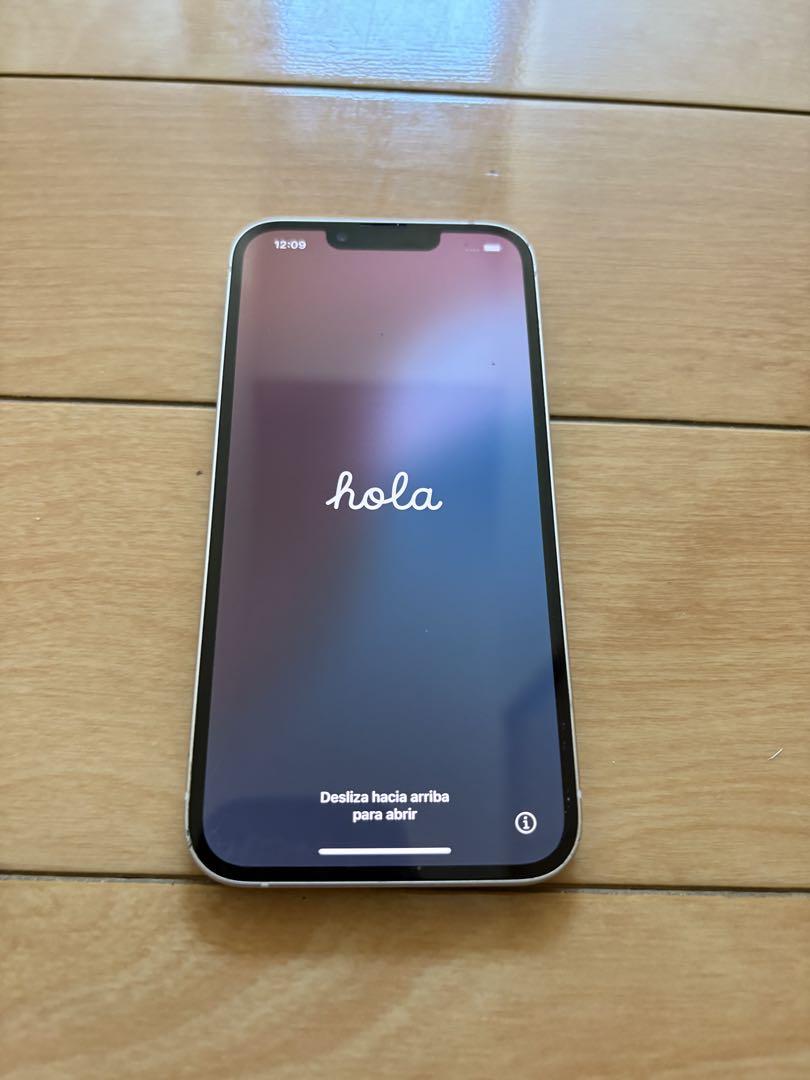 Apple iPhone 13 ホワイト128GB + EarPods未使用
