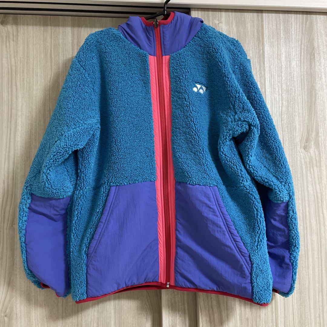ヨネックス ユニボアリバーシブルパーカー　Mサイズ