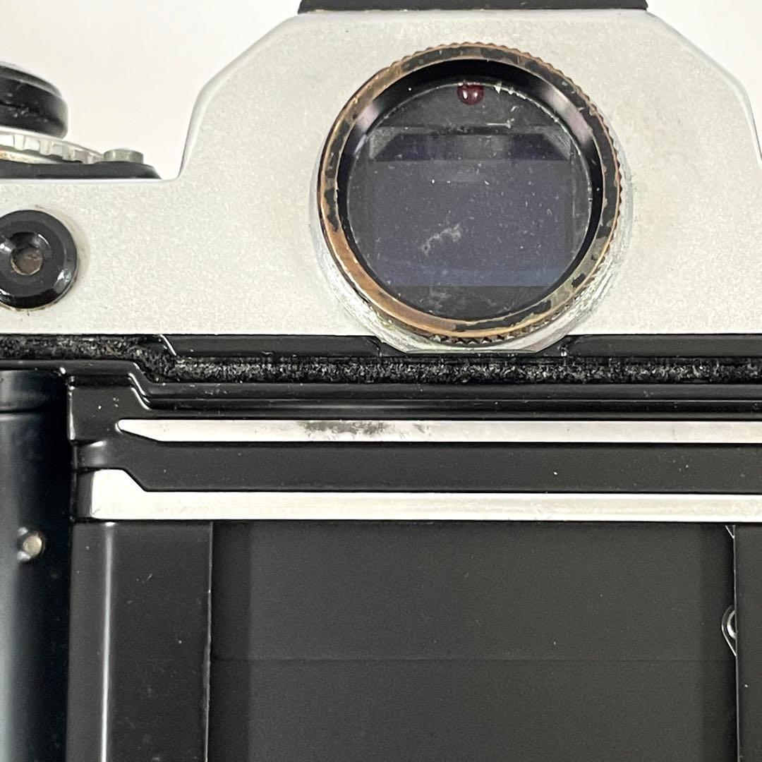 ニコン Nikon FE 50mmレンズ　ショルダーストラップ　レリーズ付き