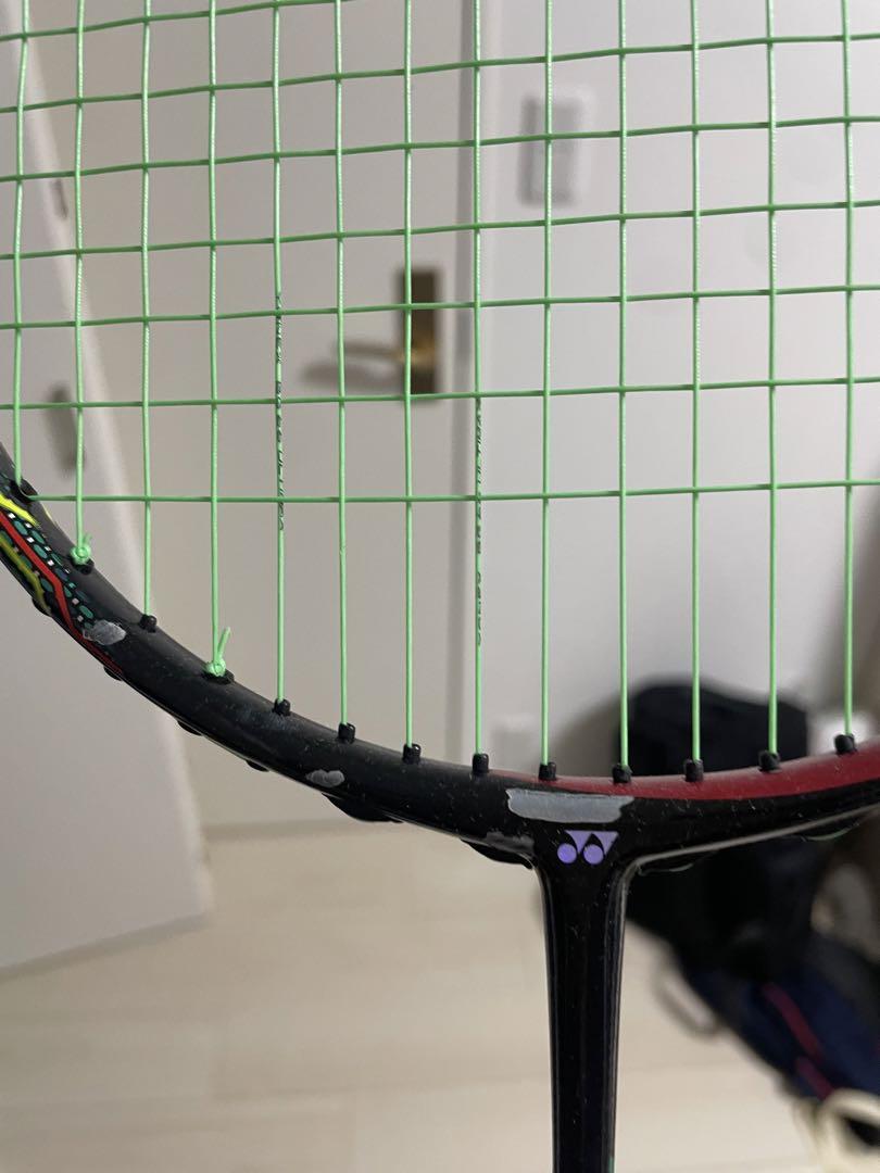 Yonex バドミントンラケット グリーンストリング　ケース付き