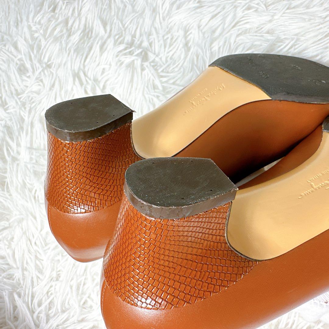 美品✨Salvatore Ferragamo パンプス 鼈甲 ゴールド金具