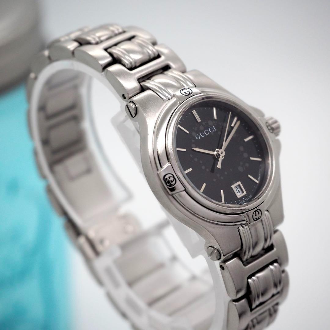 195 GUCCI 時計　レディース　デイト付き シルバー 9040L ブラック 195 GUCCI 時計 レディース デイト付き シルバー 9040L ブラック