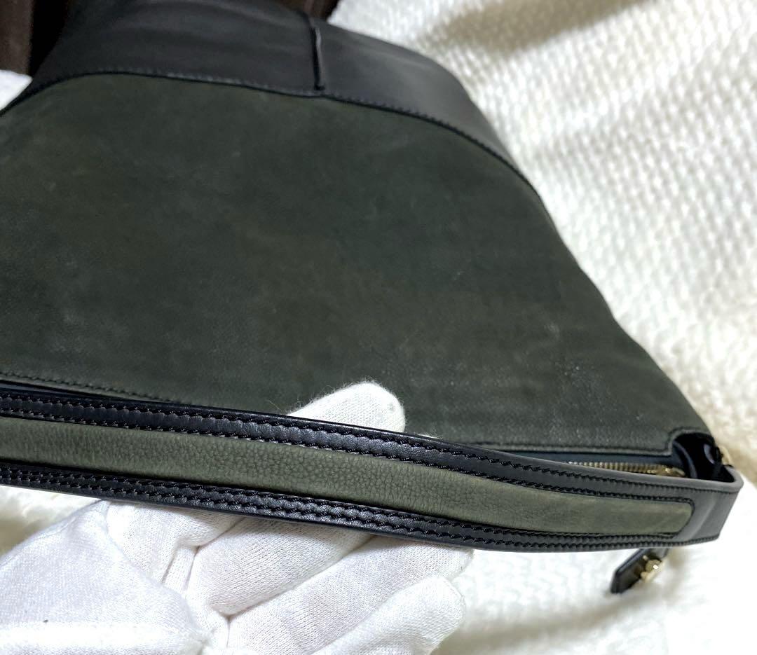 美品 TOD'S トッズ 本革 トートバッグ ワンショルダーバッグ A4 横ロゴ