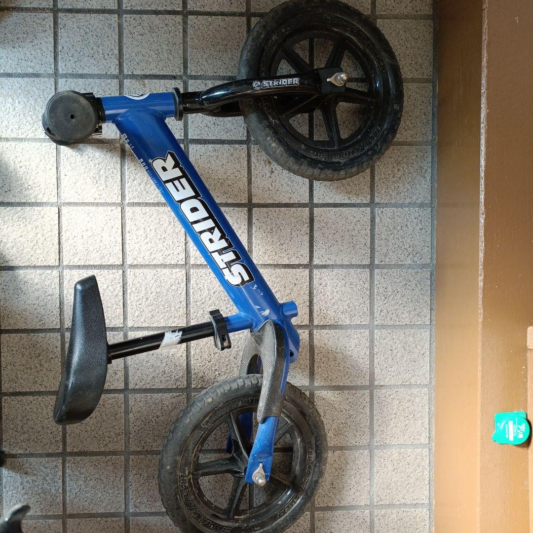 STRIDER バランスバイク 青 12インチ Amazon.co.jp: STRIDER(ストライダー) 12 SPORT (スポーツ