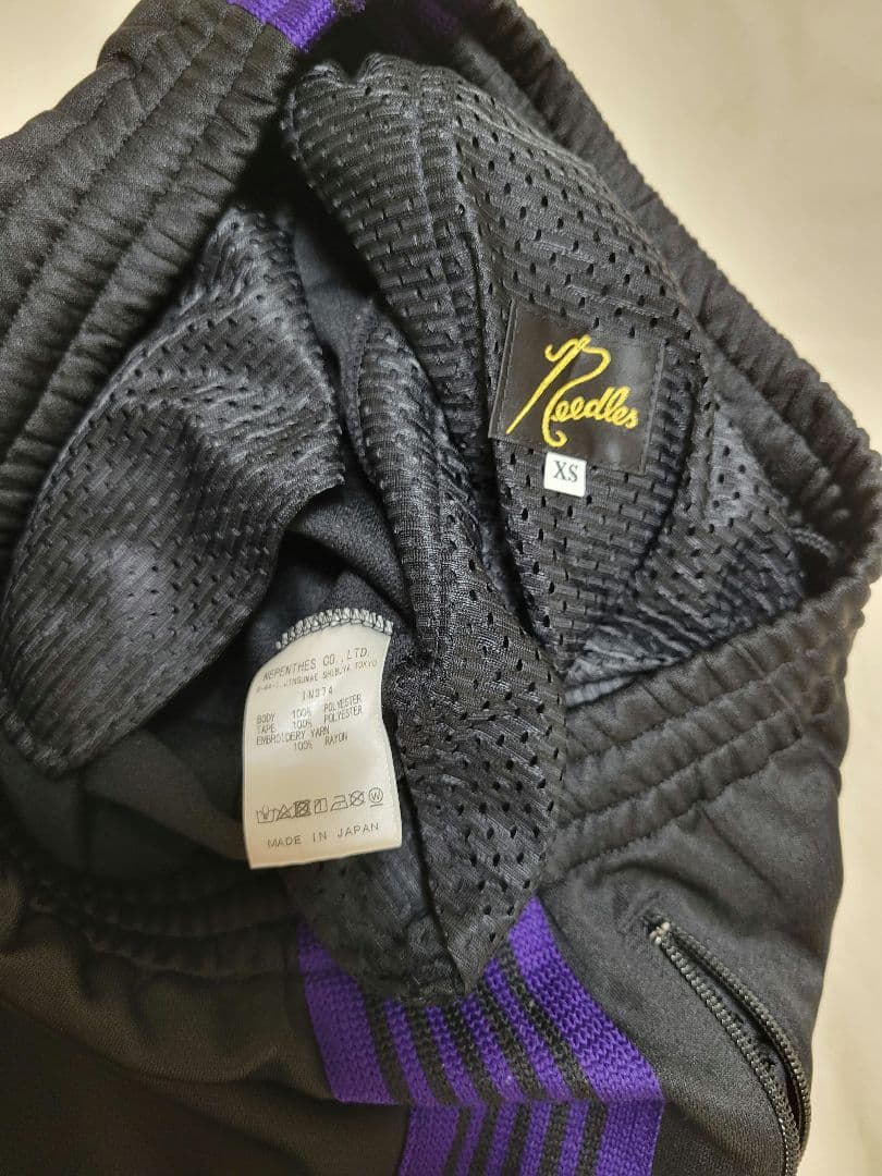 ☆最安値に挑戦 needles トラックパンツ ストレート ニードルス 黒×紫