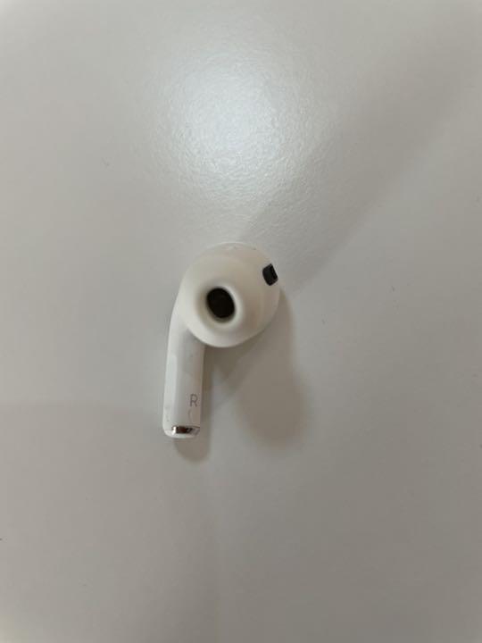 アップル㈡ Apple AirPods Pro A2084 ケース&イヤホン 右耳 RFiQl-m66245953833 イヤフォン