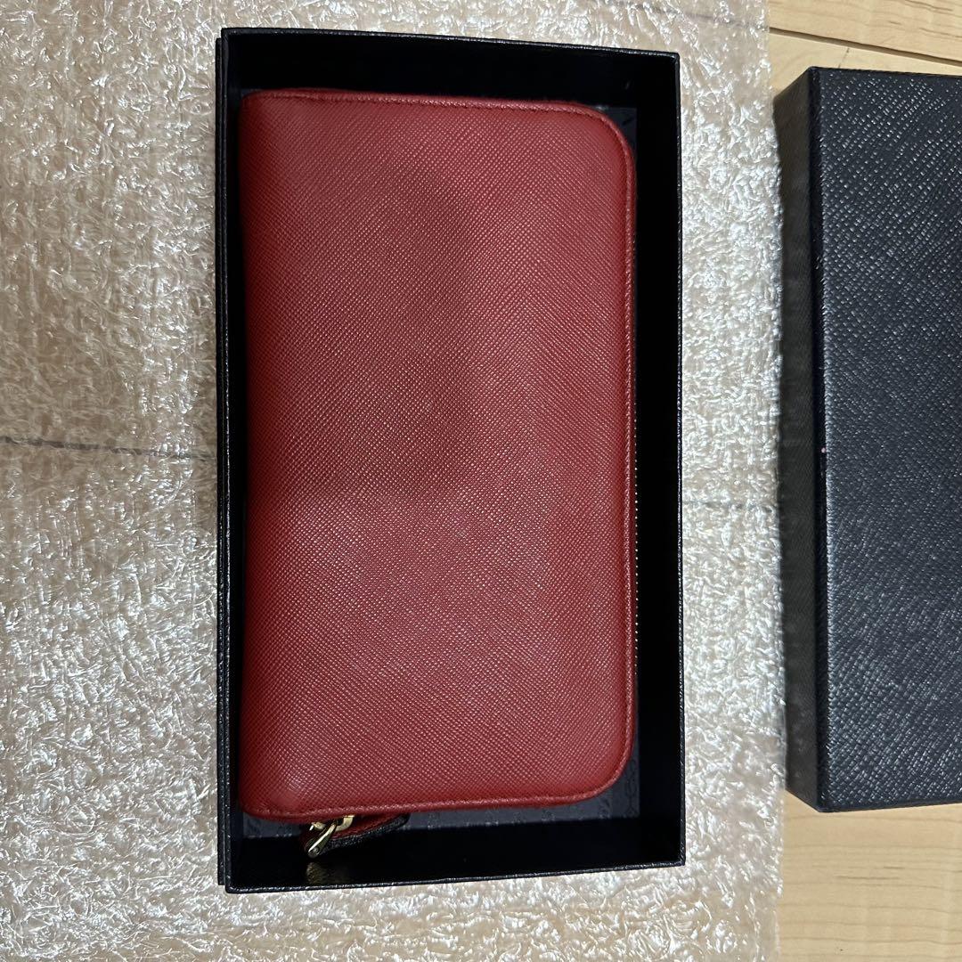 PRADA レッド 長財布 箱/証明付】PRADA 長財布（レッド）