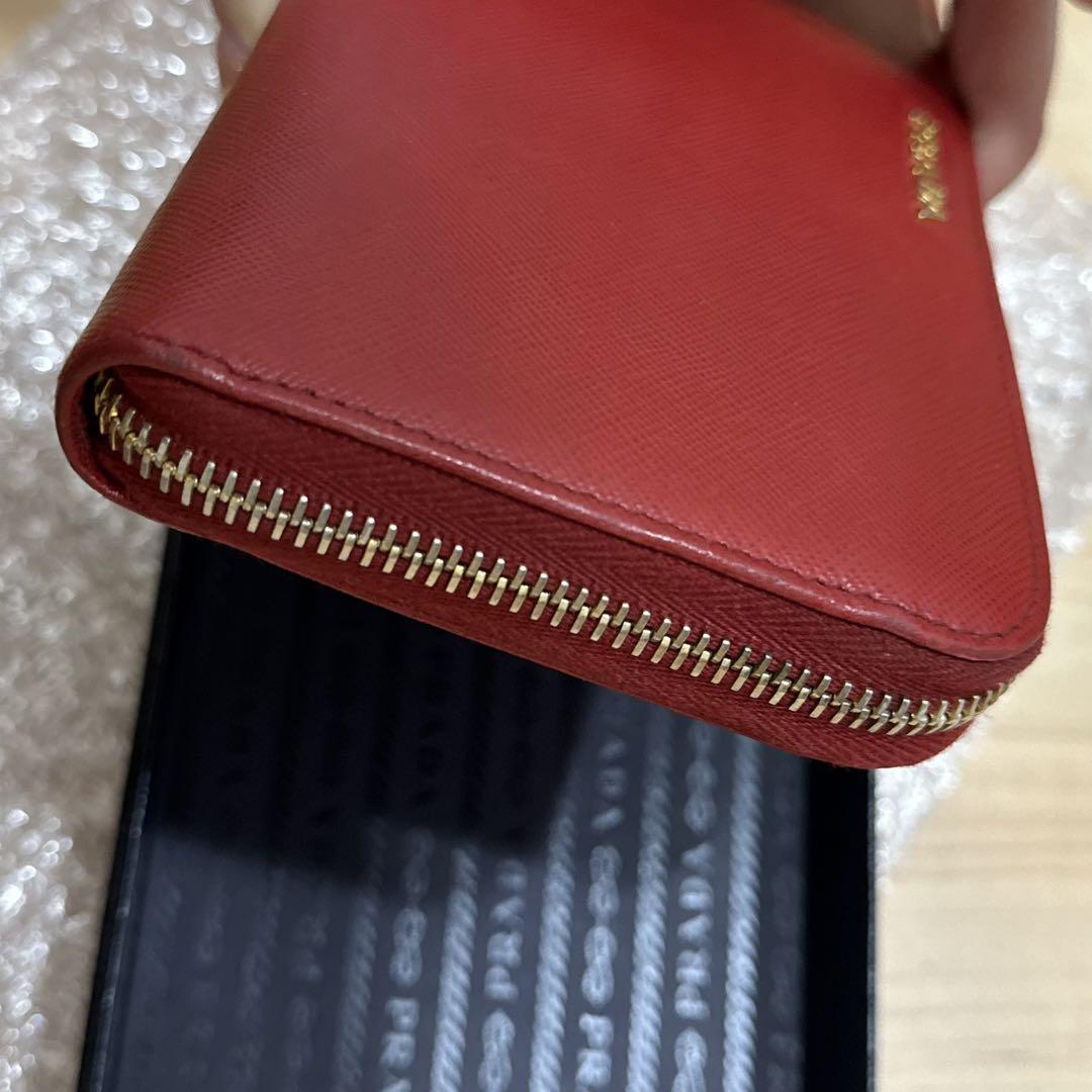 箱/証明付】PRADA 長財布（レッド）