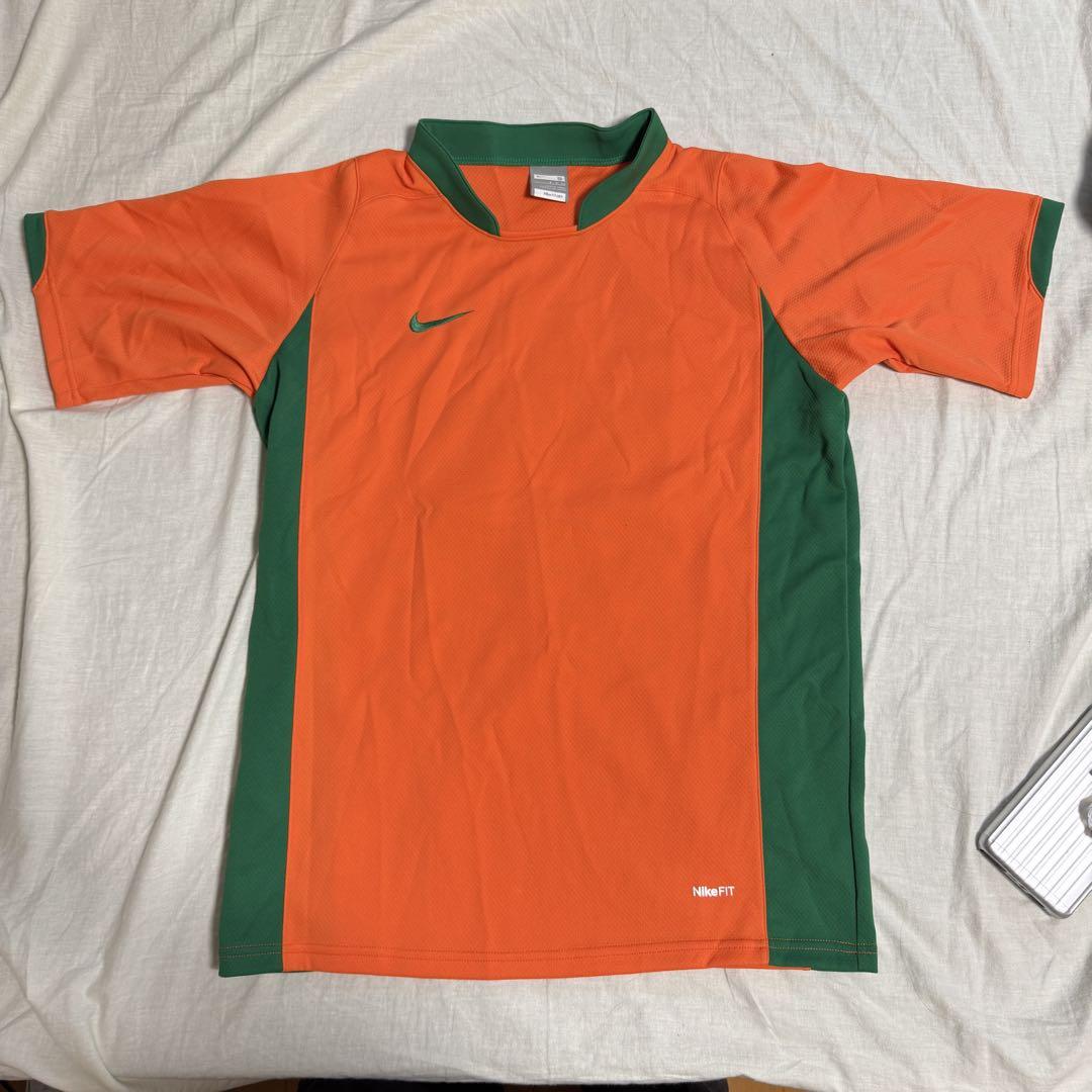 Nike サッカーシャツ オレンジ/グリーン S 15番 - メルカリ
