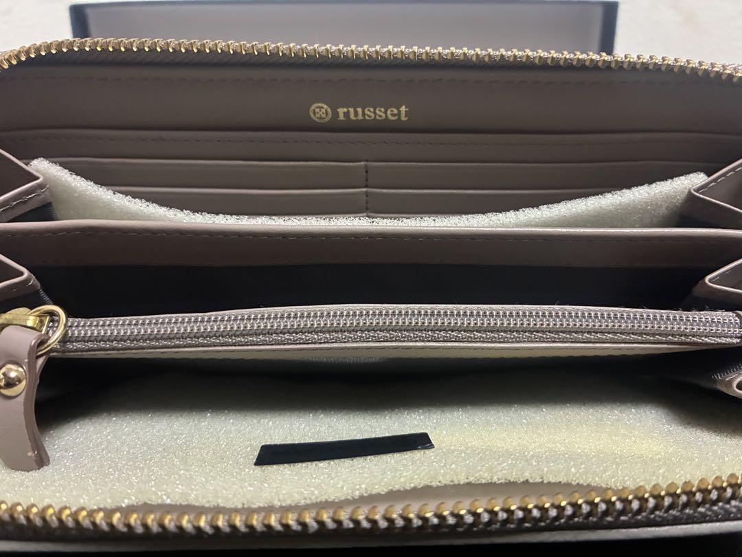 【新品未使用】ラシット russet　ナイロンラウンドファスナー長財布　ピンク