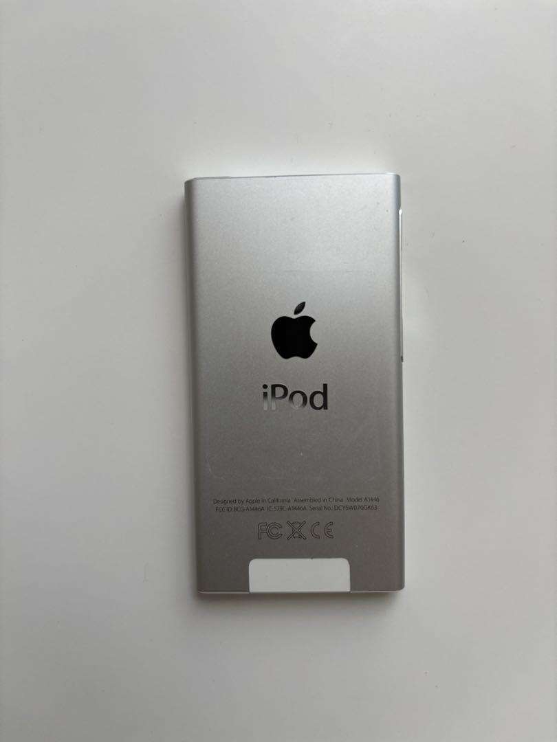 iPod nano 16GB Apple アップル アイポッドナノ (美品)