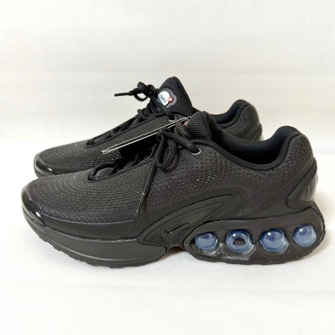 新品未使用　ナイキ エアマックス DN 27cm トリプルブラック