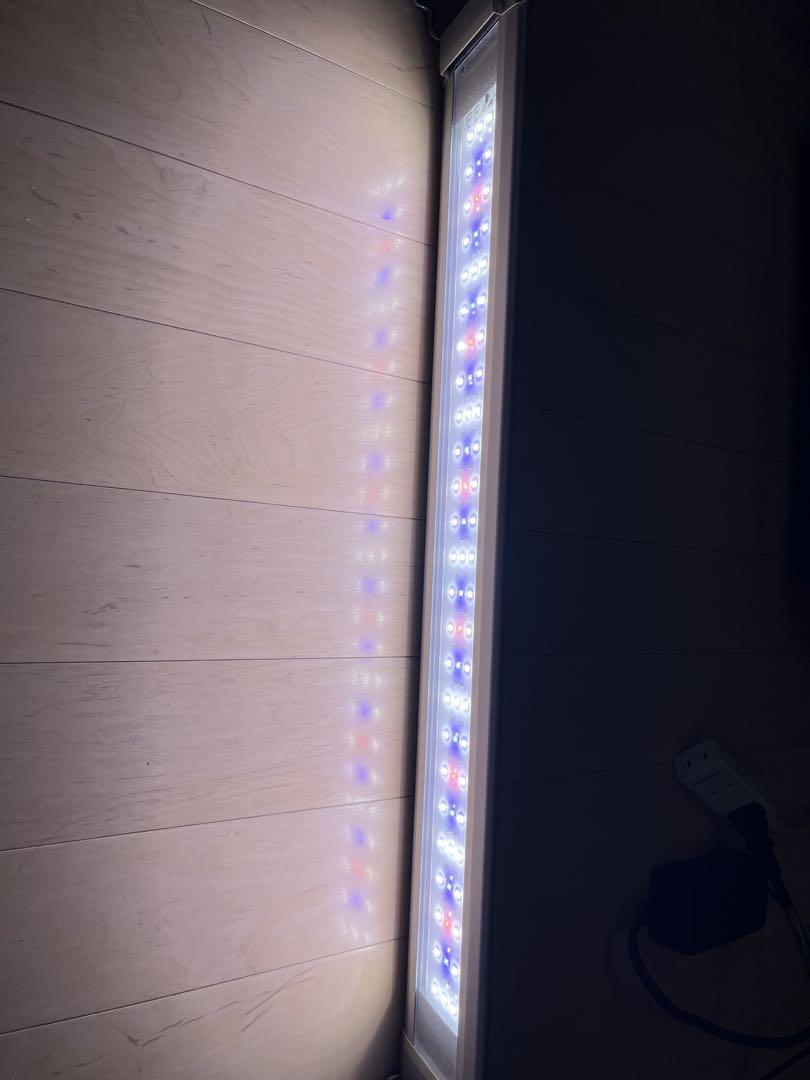 テトラ パワーLEDプレミアム 60