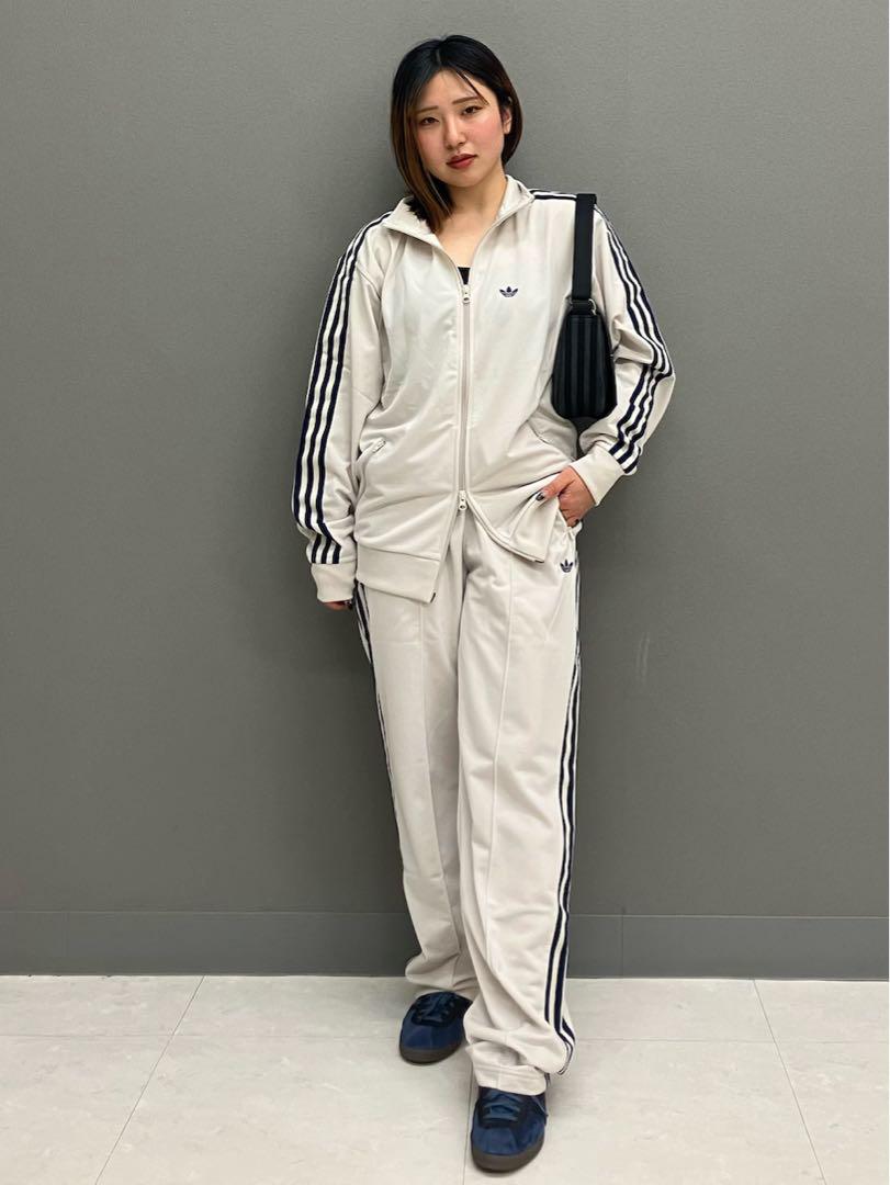 adidas london（ロンドン）