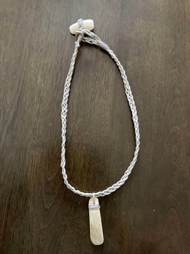 送料0円マッコウクジラ ハンドメイド ネックレス | qualityhousegs.com