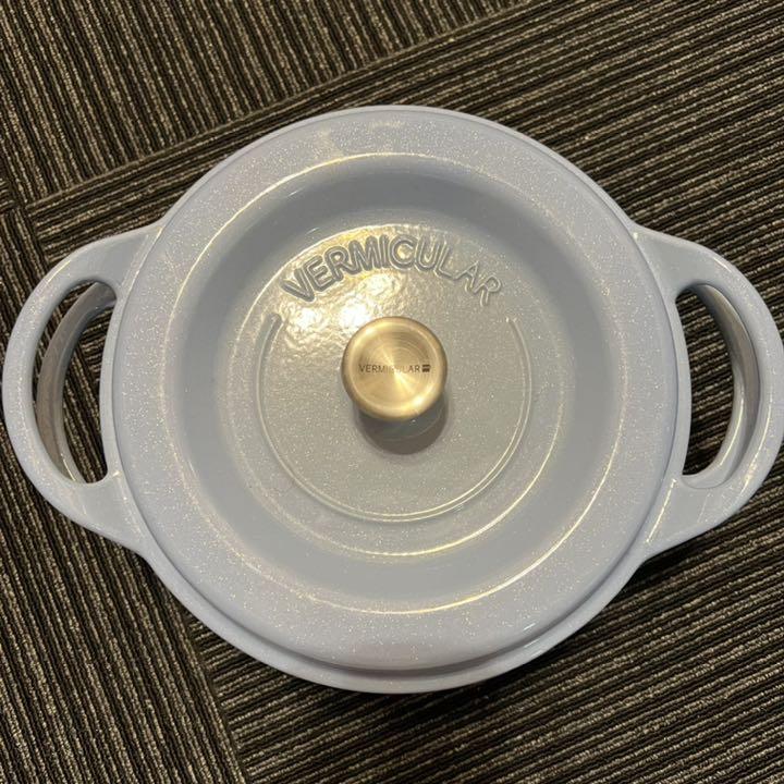 14444円 【SALE/60%OFF】 Oven Pot Round 22cm
