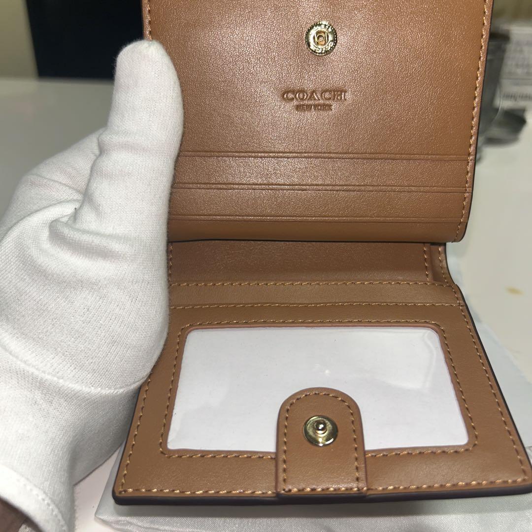 COACH 二つ折り財布 ベージュ/ホワイト Coach 二つ折り財布 ホワイト - 小物オンライン ショップ 安い