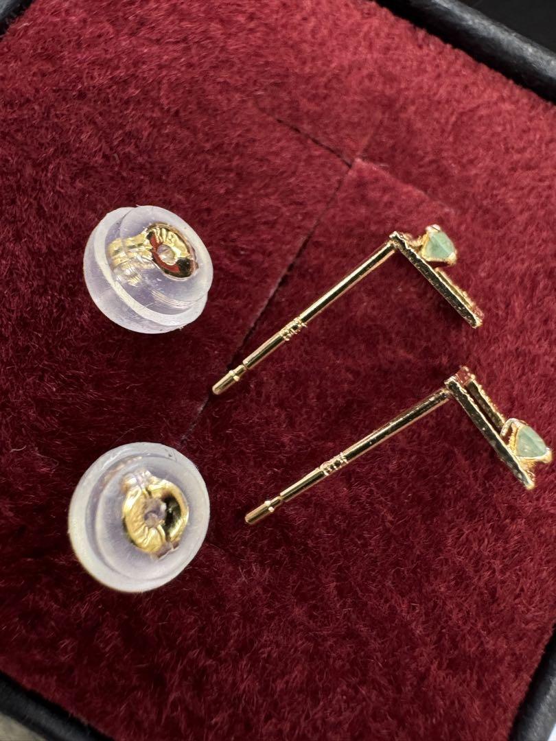 ☆K18 スクエアピアス エメラルド18金 華奢アクセ 5月 天然石