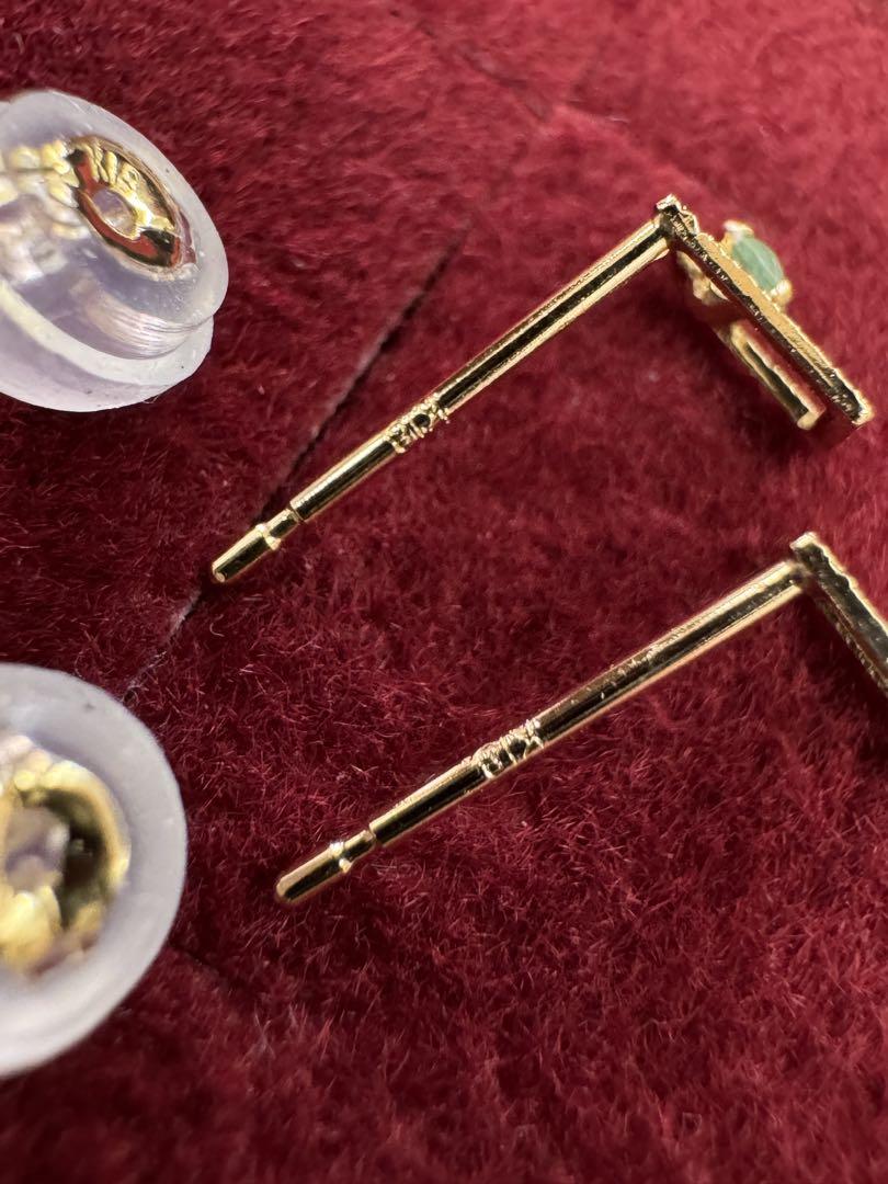 ☆K18 スクエアピアス エメラルド18金 華奢アクセ 5月 天然石
