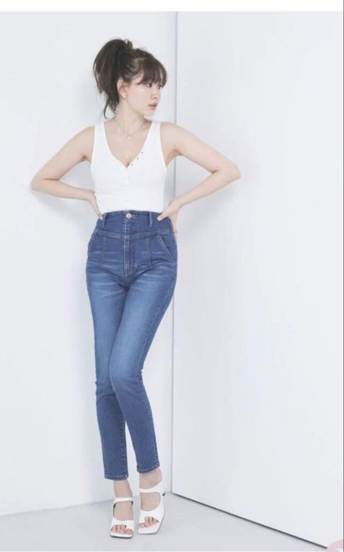 26 herlipto Paris High Rise Jeans