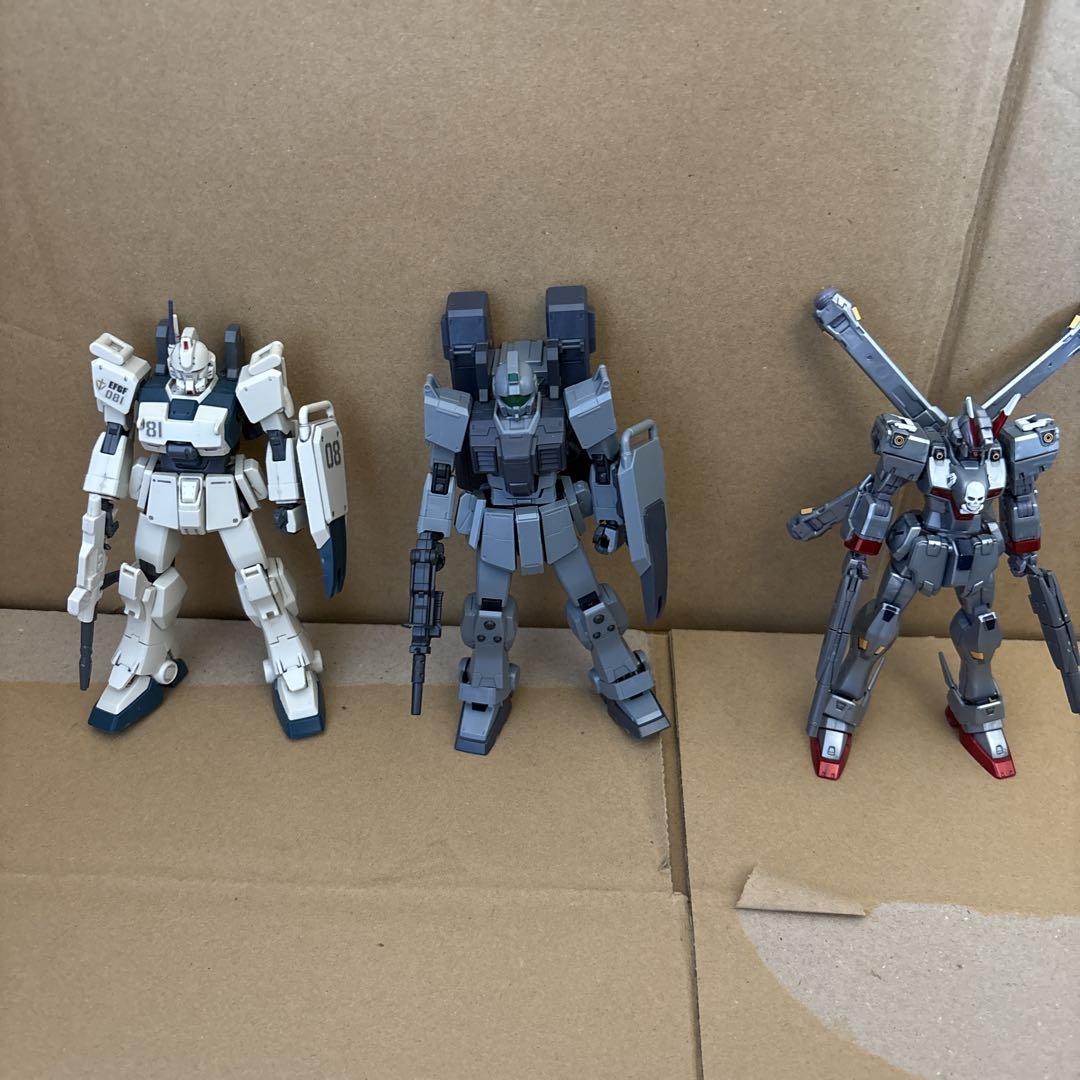 HG ガンプラセット　組立済み。宇宙世紀系