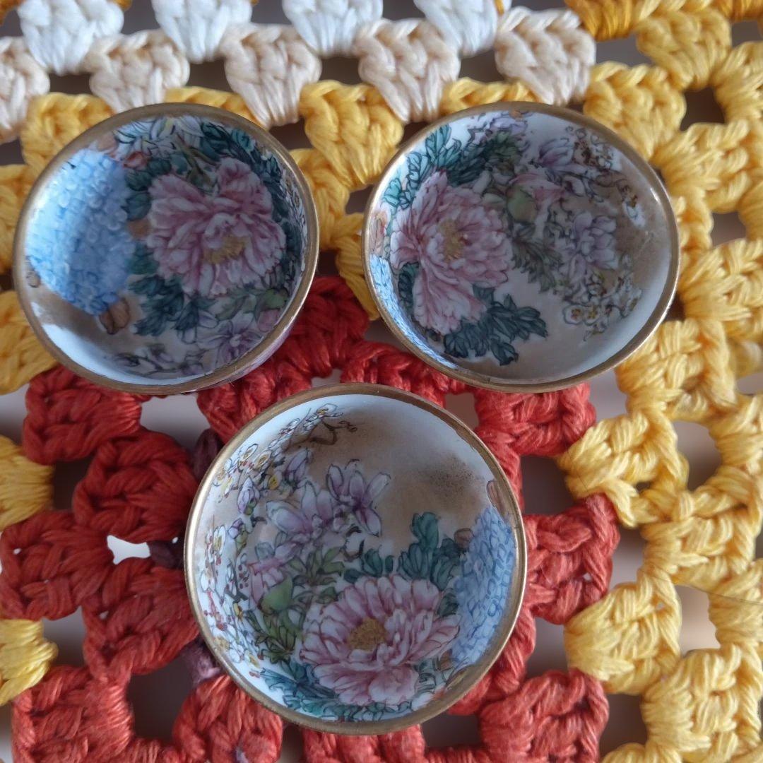 九谷焼 鏑木 ミニ湯呑3セット アンティーク 九谷焼 鏑木 ミニ湯呑3セット アンティーク