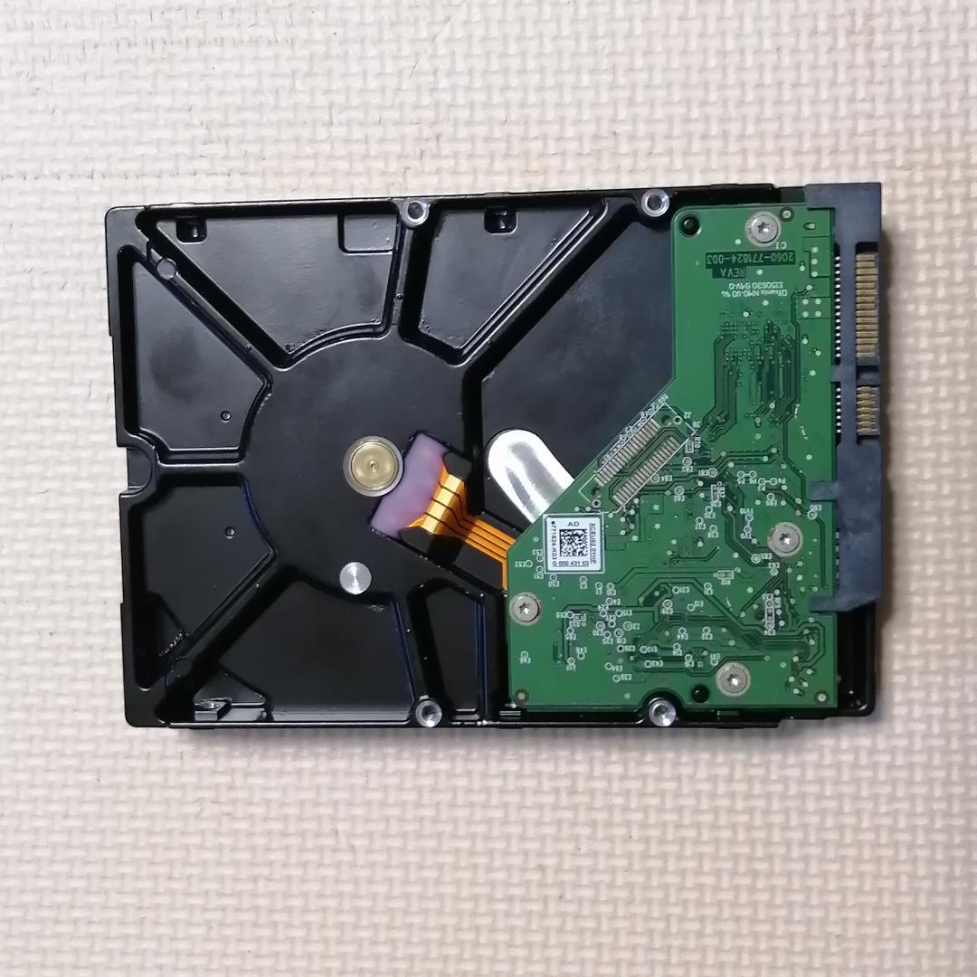 WDC WD30EZRX-00DC0B0 3000.5 GB WDC WD30EZRX-00DC0B0 3000.5 GB