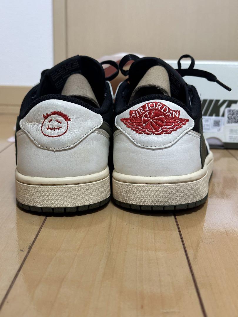 Travis Scott × Nike Air Jordan 1 トラヴィス