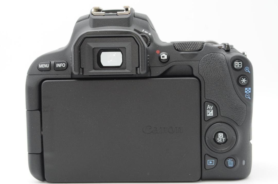 ★ほぼ新品④★ 冬SALE★ Canon EOS Kiss x9 ダブルレンズ