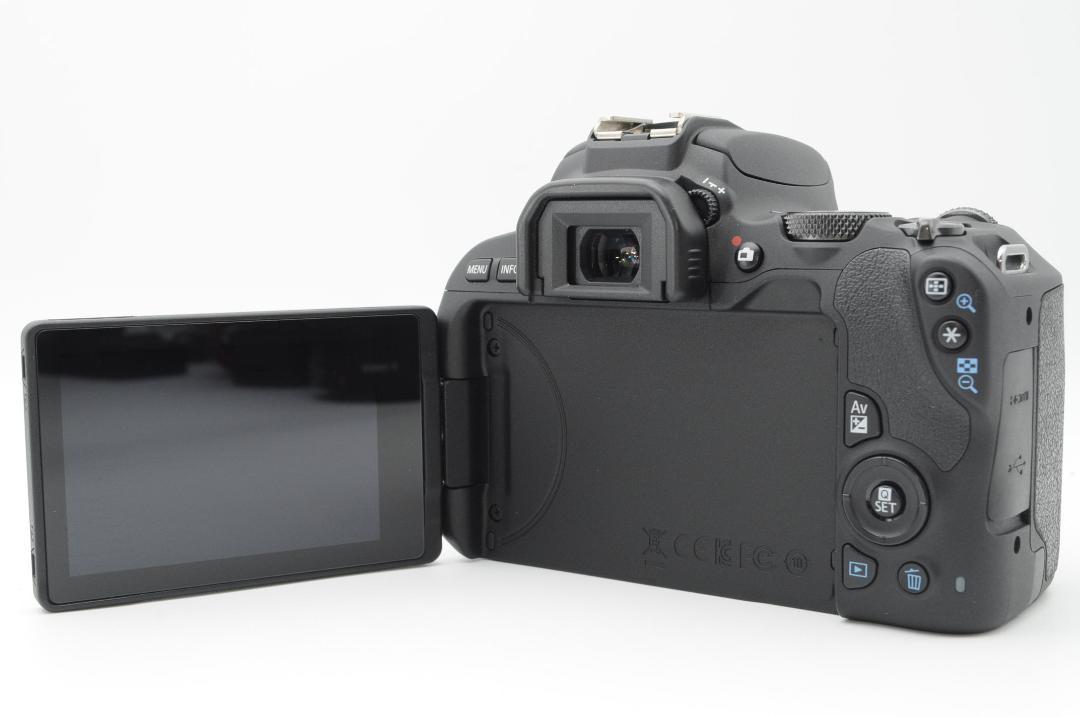 ★ほぼ新品④★ 冬SALE★ Canon EOS Kiss x9 ダブルレンズ