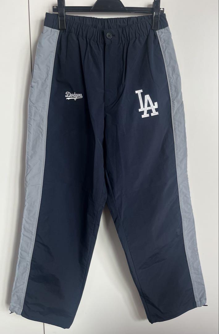 【極美品】【新品級】MLB ドジャース　ナイロン　セットアップ　M ネイビー