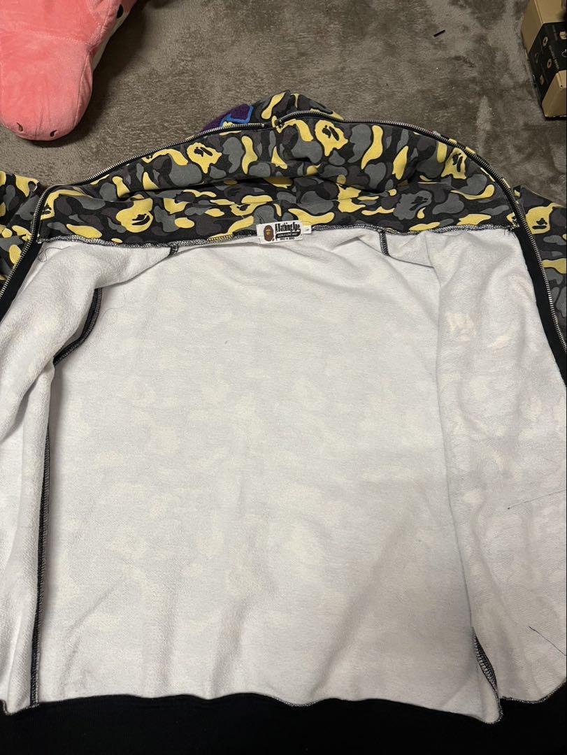 Bape カモフラージュシャークフーディ