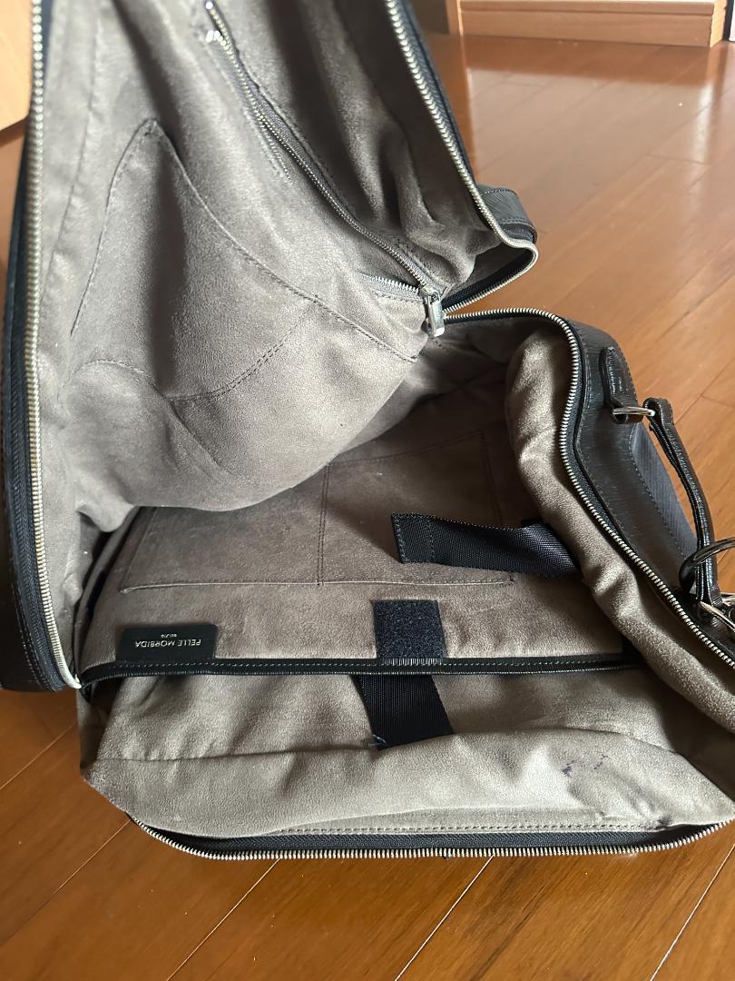 PELLE MORBIDA ペッレモルビダ　リュック