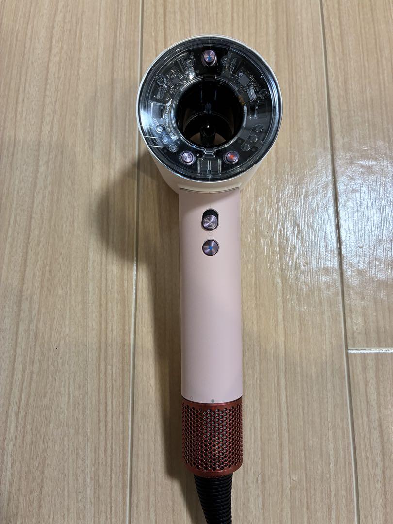 Dyson nural ヘアドライヤー　桜チェリー