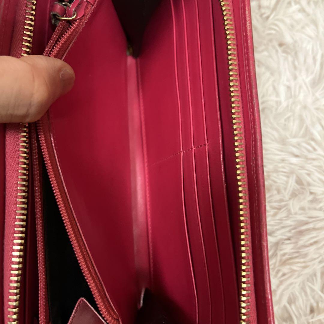 SAINT LAURENT 長財布 赤