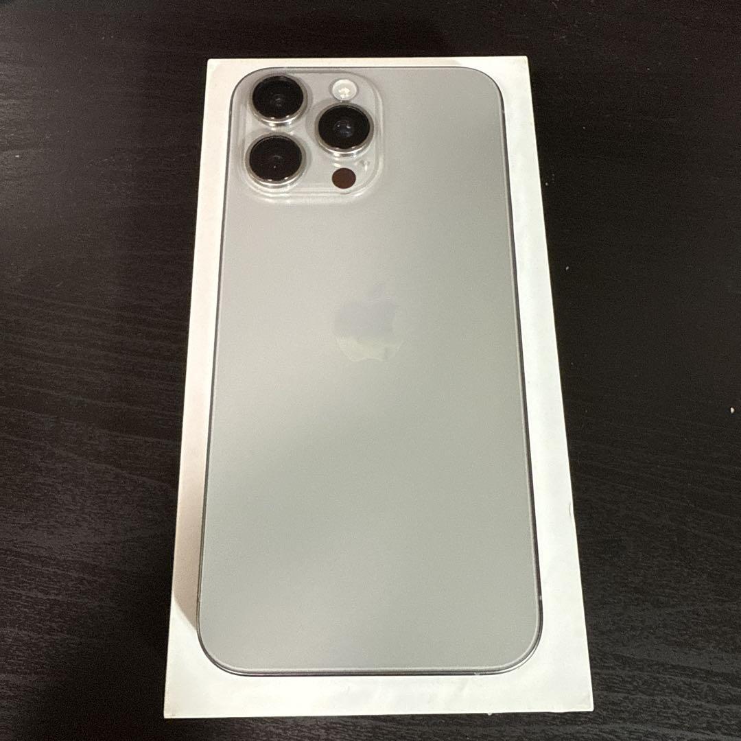 スマートフォン本体 iPhone 15 pro max 256 GB