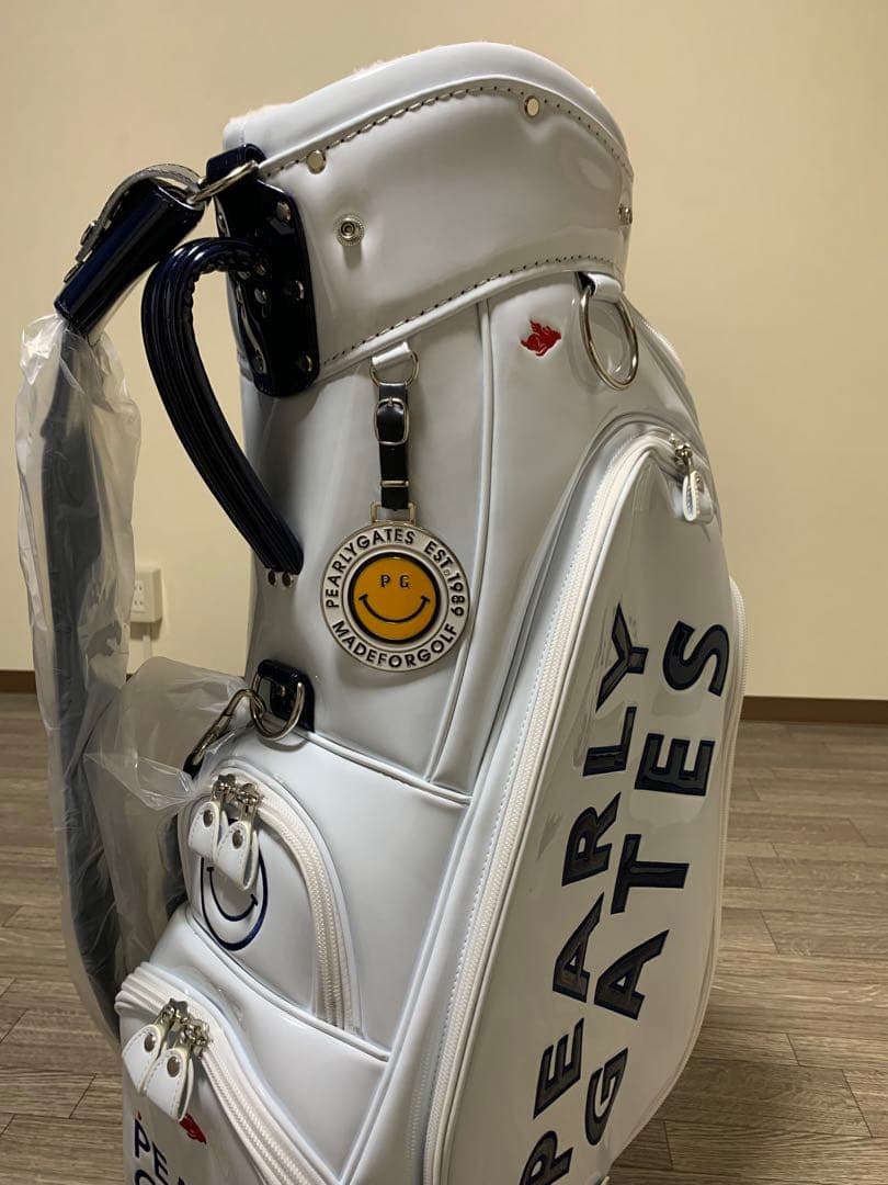 PEARLY GATES 自立式キャディバッグ パターカバープレゼント付 PEARLY GATES 自立式キャディバッグ パターカバープレゼント付