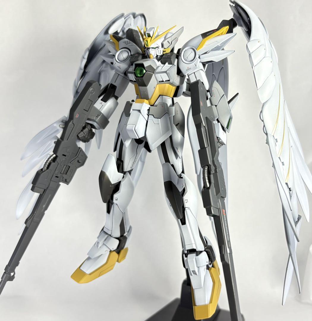 MGウイングガンダムゼロew スノーホワイトカラー全塗装完成品