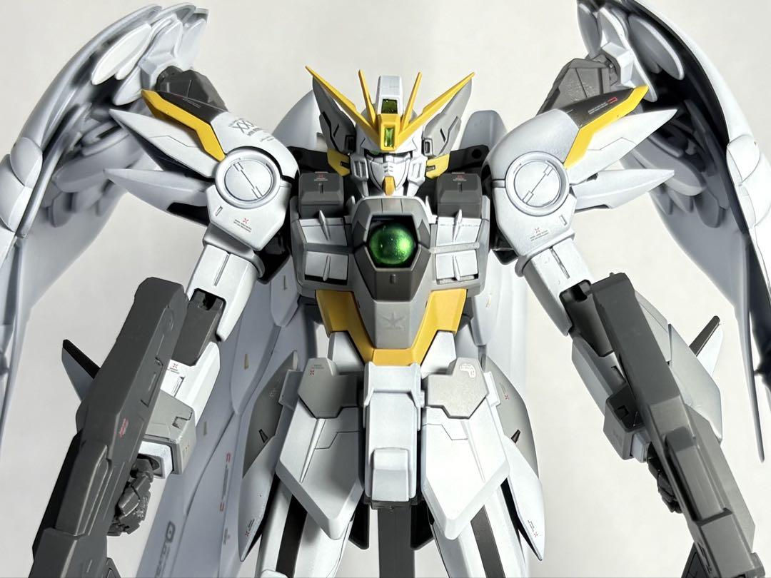 MGウイングガンダムゼロew スノーホワイトカラー全塗装完成品
