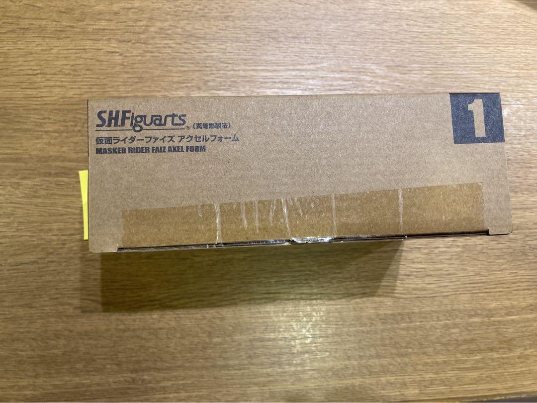 S.H.Figuarts 真骨彫 仮面ライダーファイズ アクセルフォーム