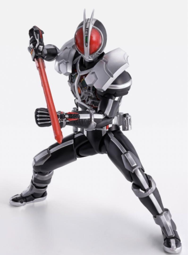S.H.Figuarts 真骨彫 仮面ライダーファイズ アクセルフォーム