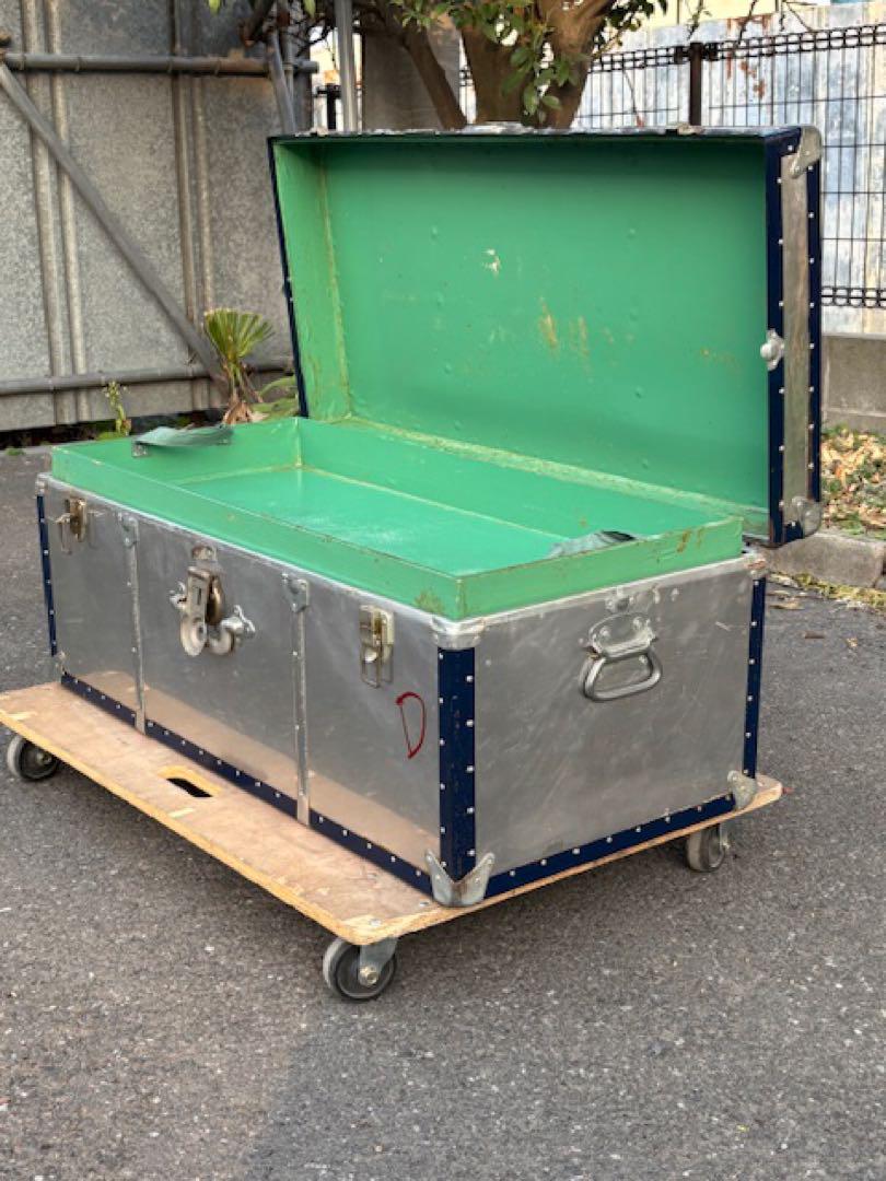 ②トランクケース アルミケース 船舶収納箱古着店舗什器ディスプレイ【引取歓迎】
